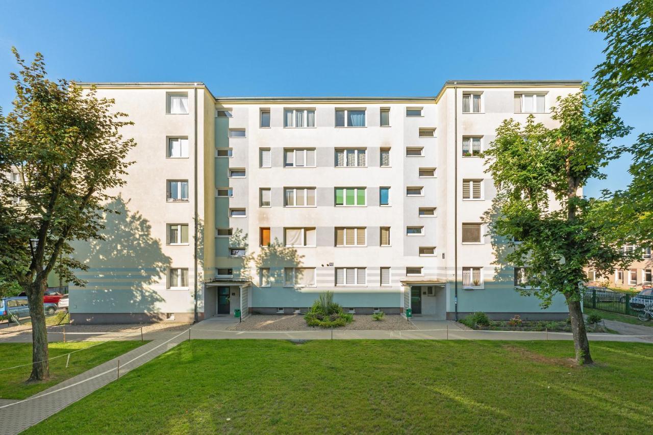 Apartment Wave - Tysiaclecia